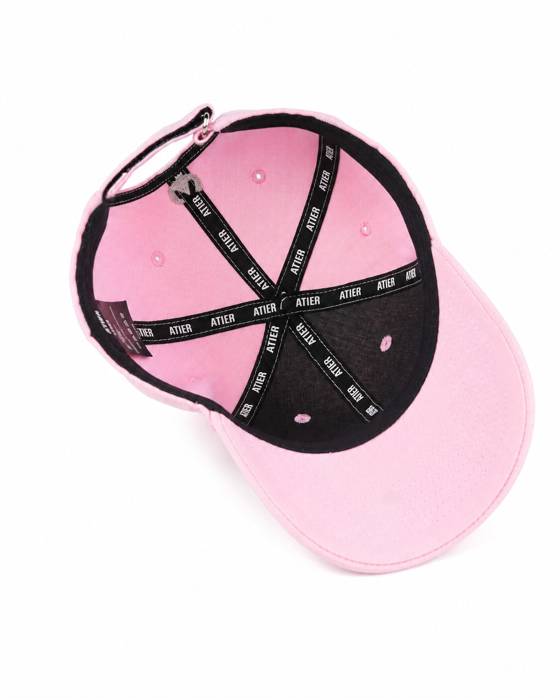 Cappello con ricamo a punto catenella e ricamo posteriore in misto lana