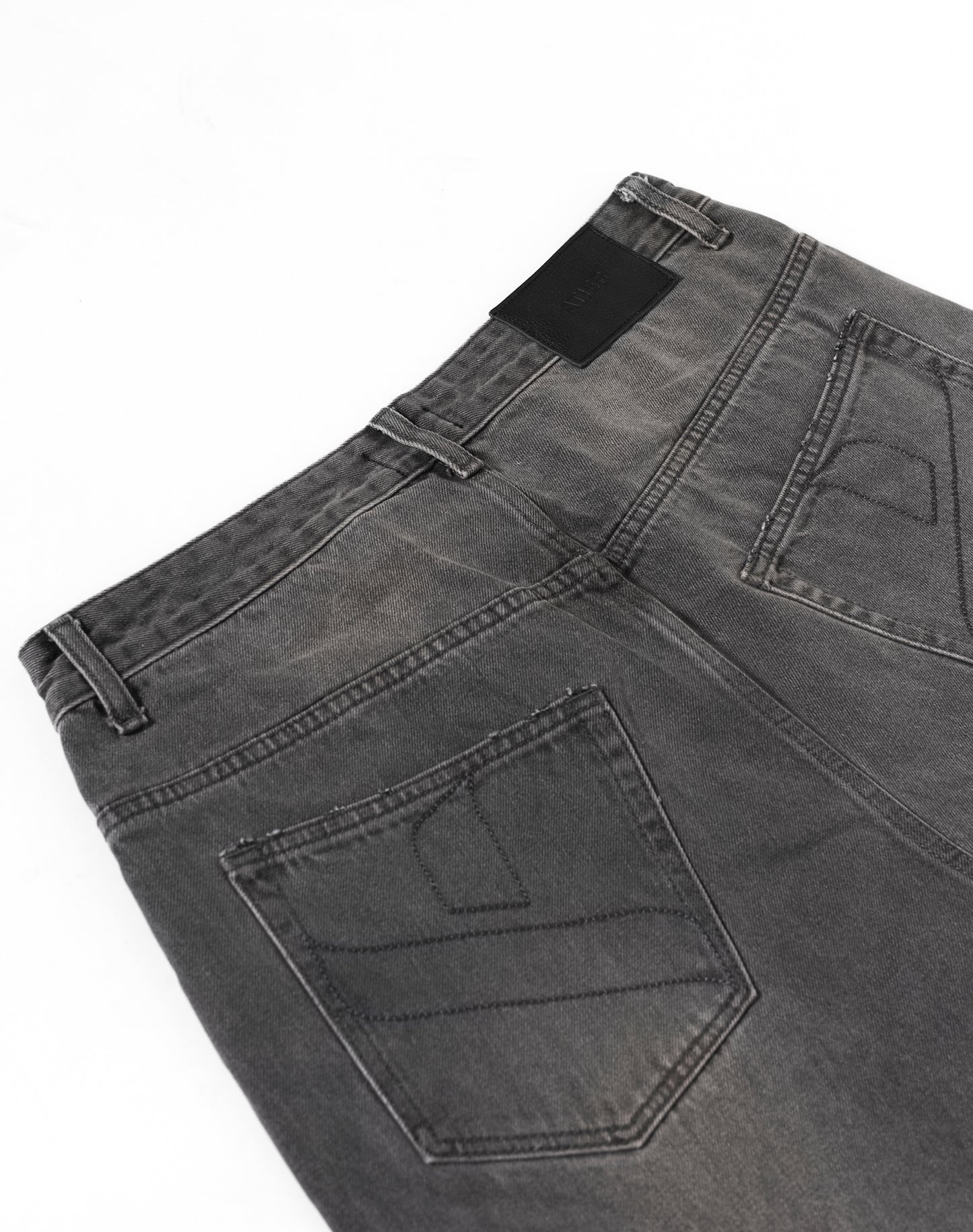 Shorts Ultra Oversized (cuciture nere)