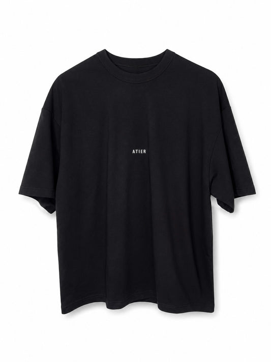 Maglia in 100% cotone con logo ricamato
